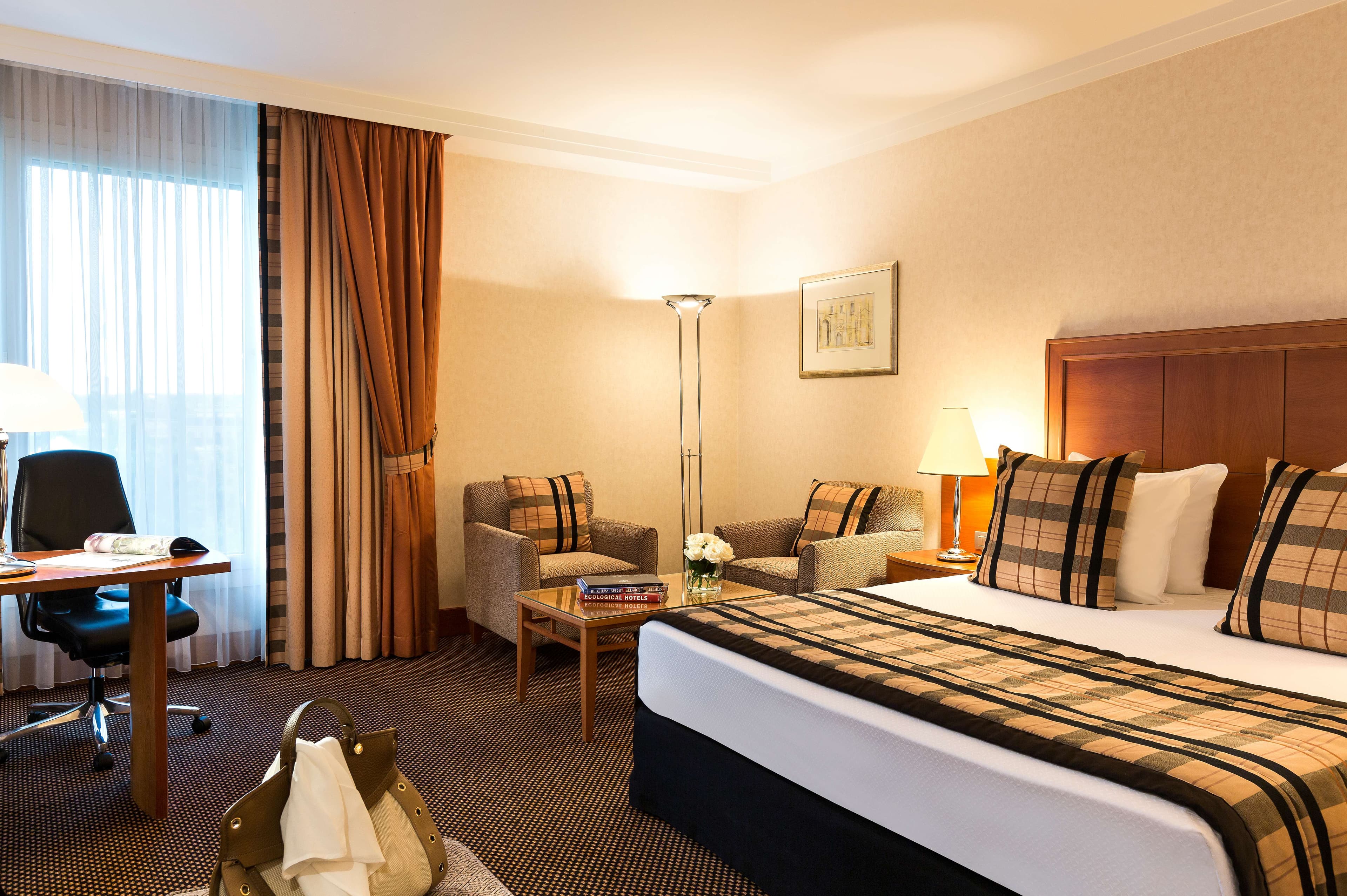 Hotel Crowne Plaza Brussels Airport Ansicht 3