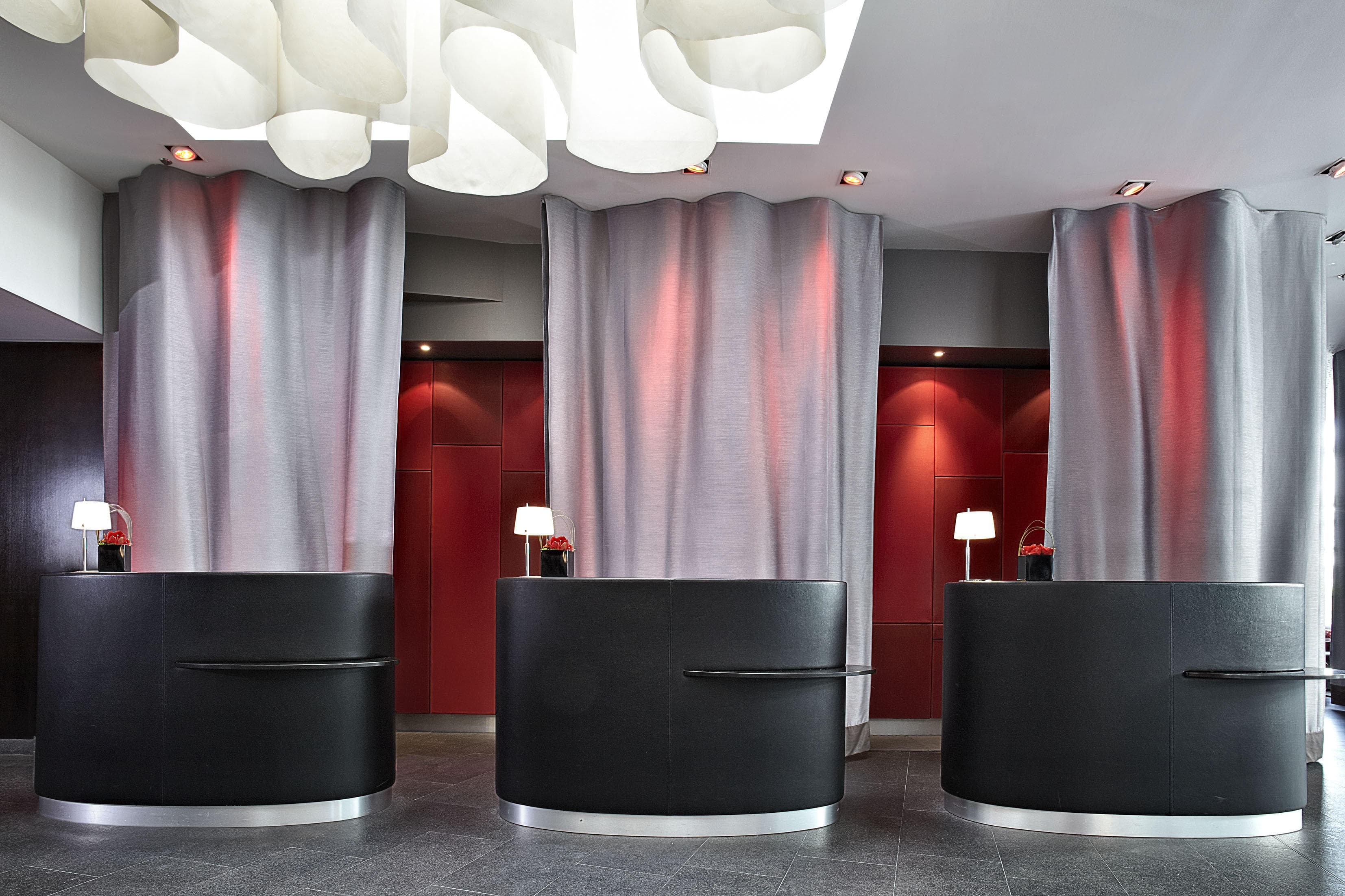 Hotel Renaissance Paris Arc De Triomphe Hotel Ansicht 6