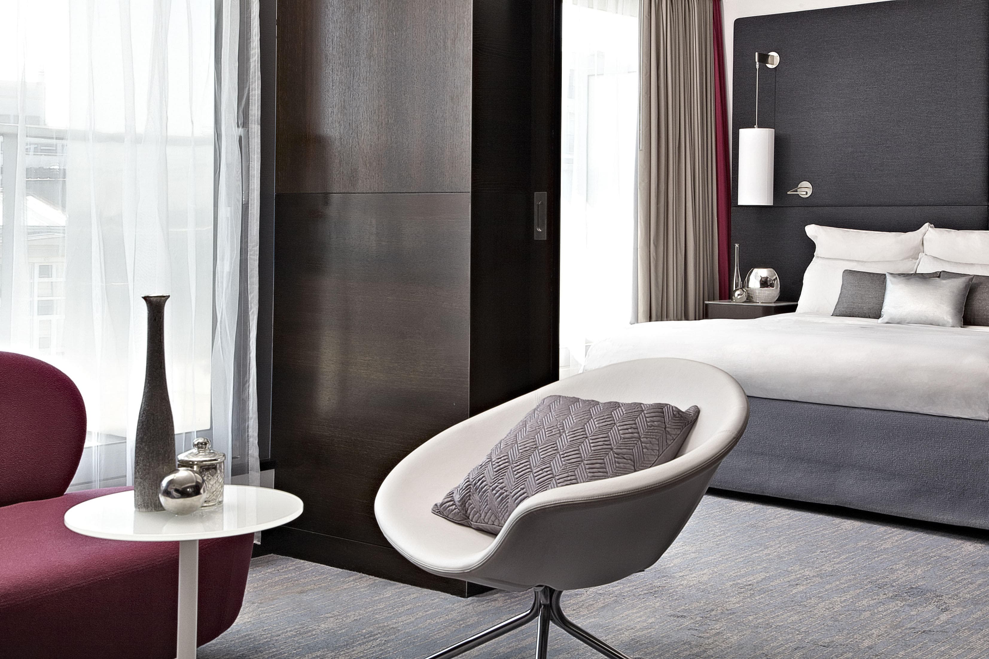 Hotel Renaissance Paris Arc De Triomphe Hotel Ansicht 4