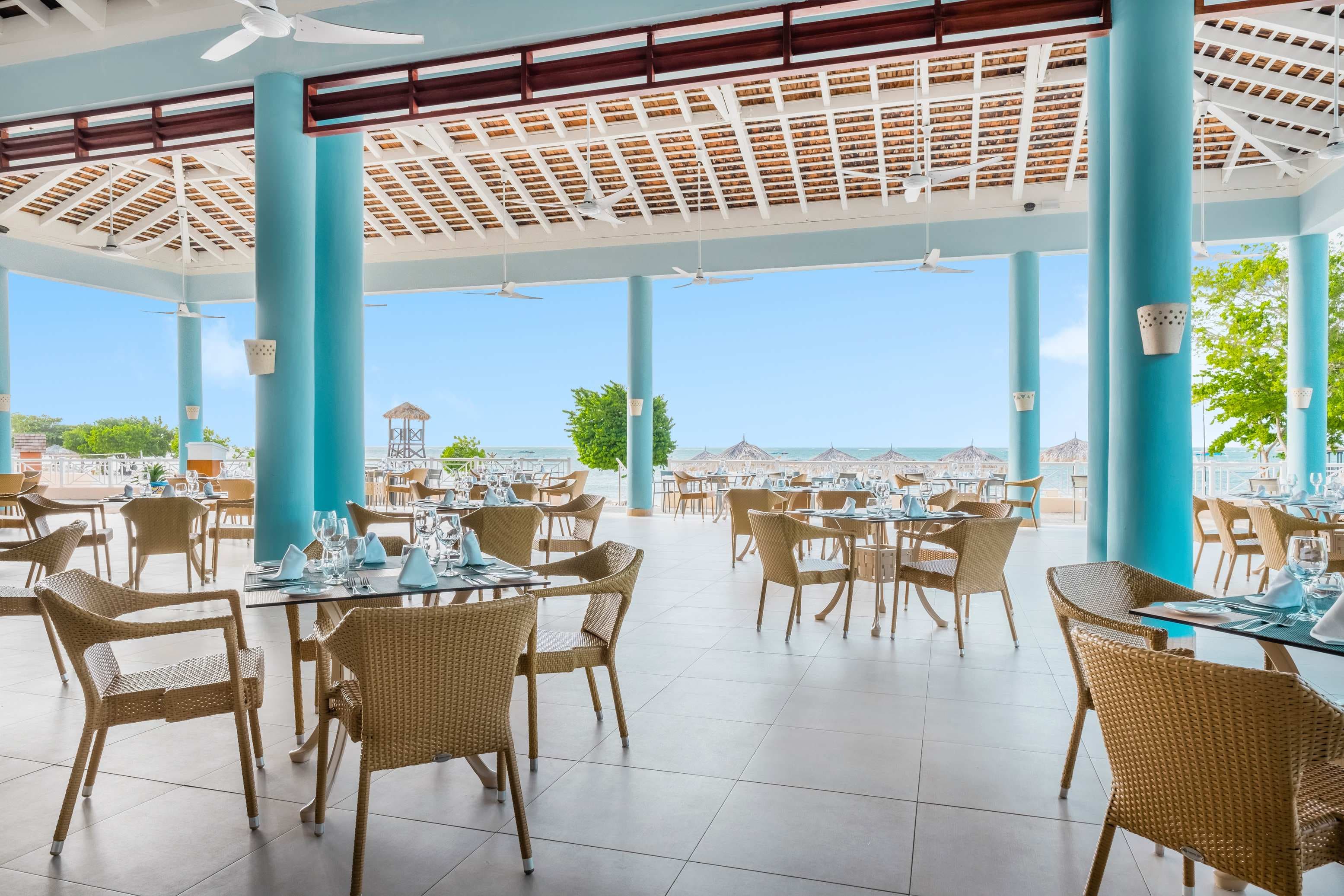 Iberostar Waves Rose Hall Beach Ansicht 10