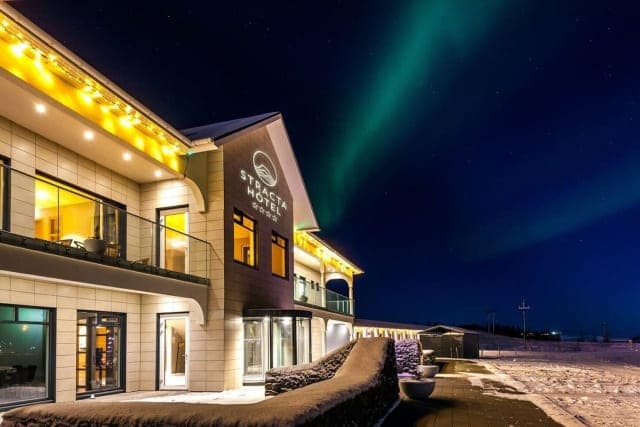 Hotel Stracta Hella Ansicht 2